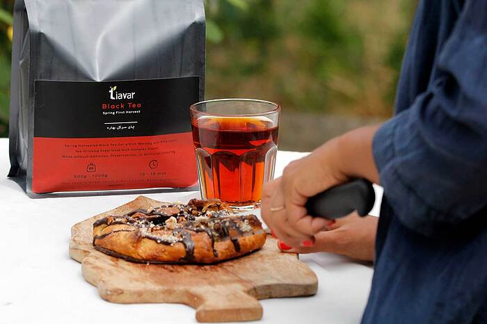 چای سرگل بهاره ۱۴۰۴ | عطر و طعم ناب چای ایرانی در تیاور